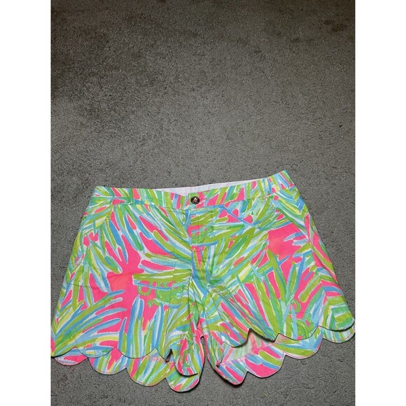 Lilly Pulitzer Buttercup Shorts Size 8 Floral Multicolor Scalloped 5" Preppy - Picture 2 of 8